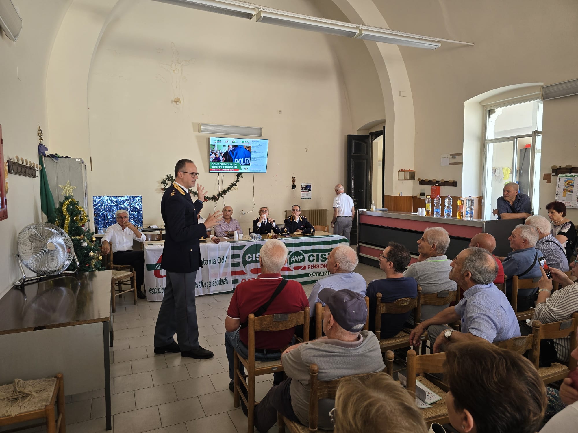 Conferenza a Bronte assieme alla Polizia di Stato